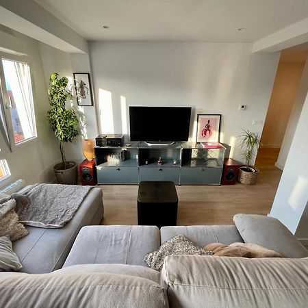 Piso De 2 Habitaciones En Centro, Zona Muy Tranquila Con Playa A 2 Min Andando ヒホン エクステリア 写真
